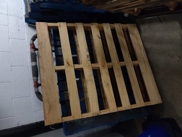 Pallets for sell